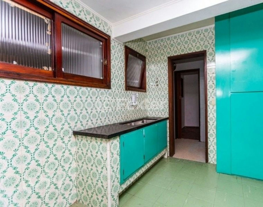 Casa à venda com 3 quartos, 350m² - Foto 13