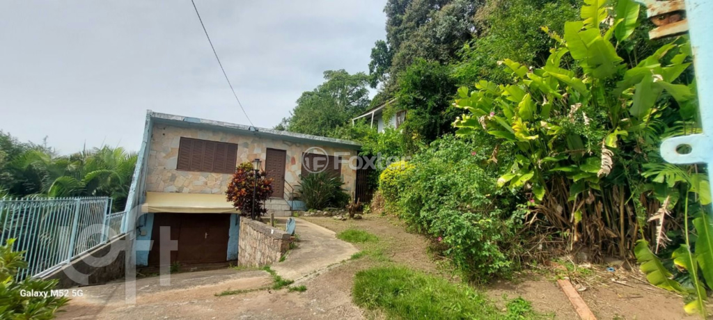Casa à venda com 2 quartos, 200m² - Foto 4