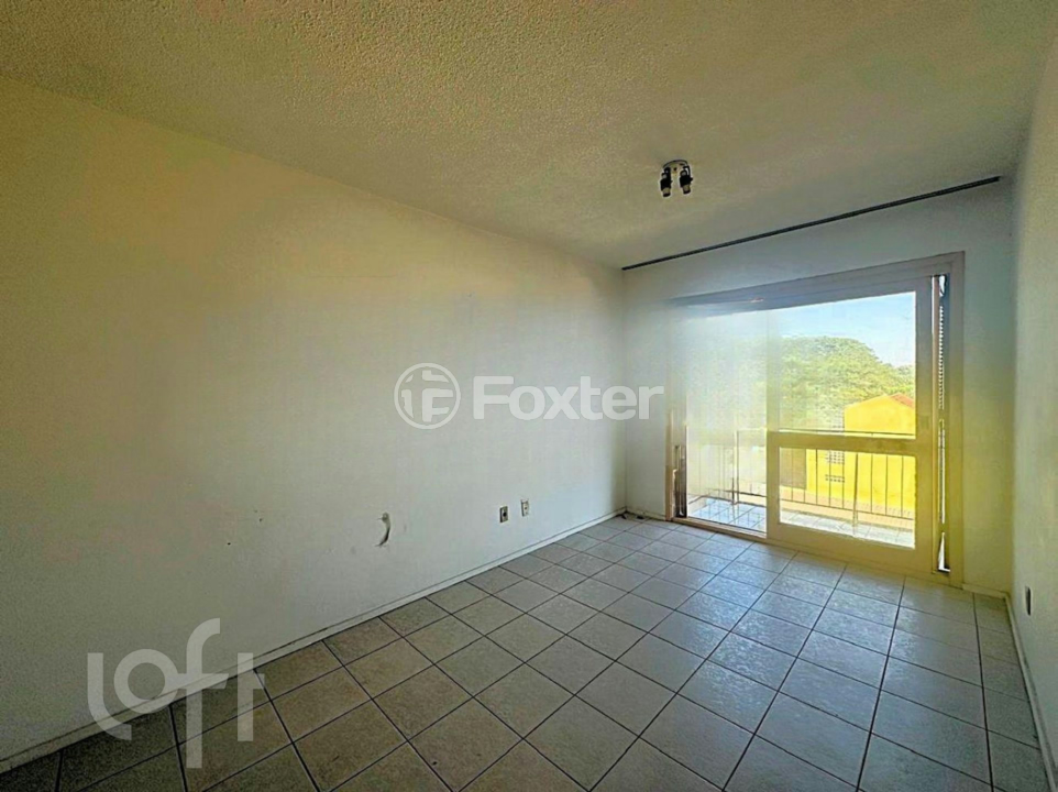 Apartamento à venda com 2 quartos, 70m² - Foto 2