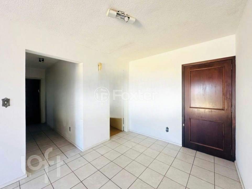 Apartamento à venda com 2 quartos, 70m² - Foto 4