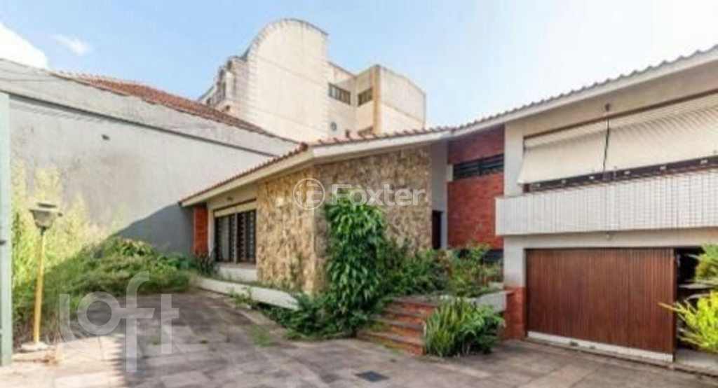 Casa à venda com 3 quartos, 380m² - Foto 1