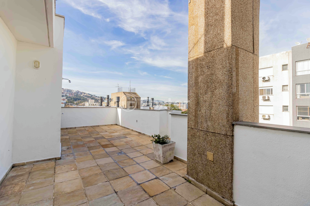 Cobertura à venda com 2 quartos, 136m² - Foto 3
