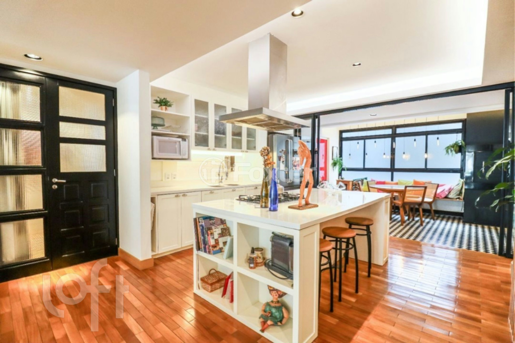 Apartamento à venda com 3 quartos, 215m² - Foto 6