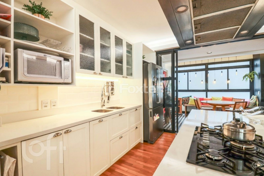 Apartamento à venda com 3 quartos, 215m² - Foto 5