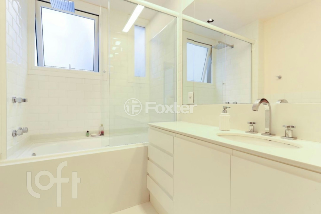 Apartamento à venda com 3 quartos, 215m² - Foto 10
