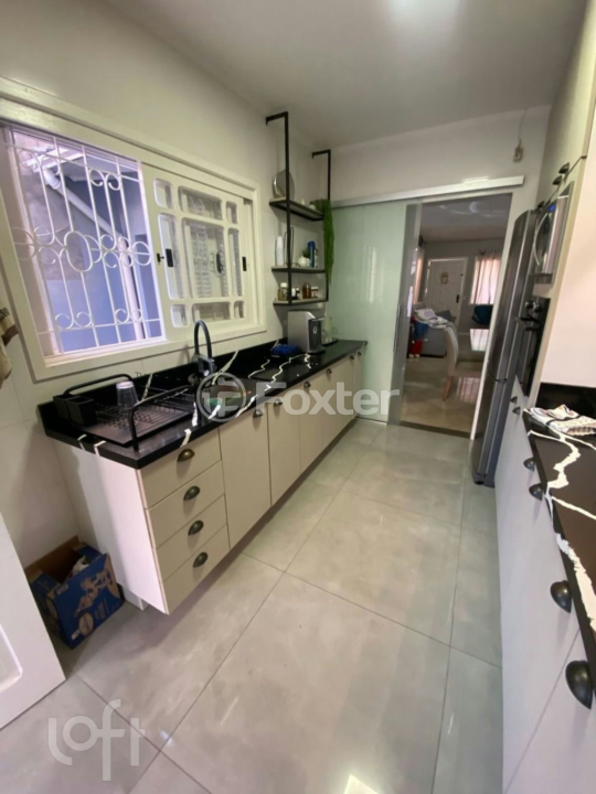 Casa à venda com 2 quartos, 200m² - Foto 18