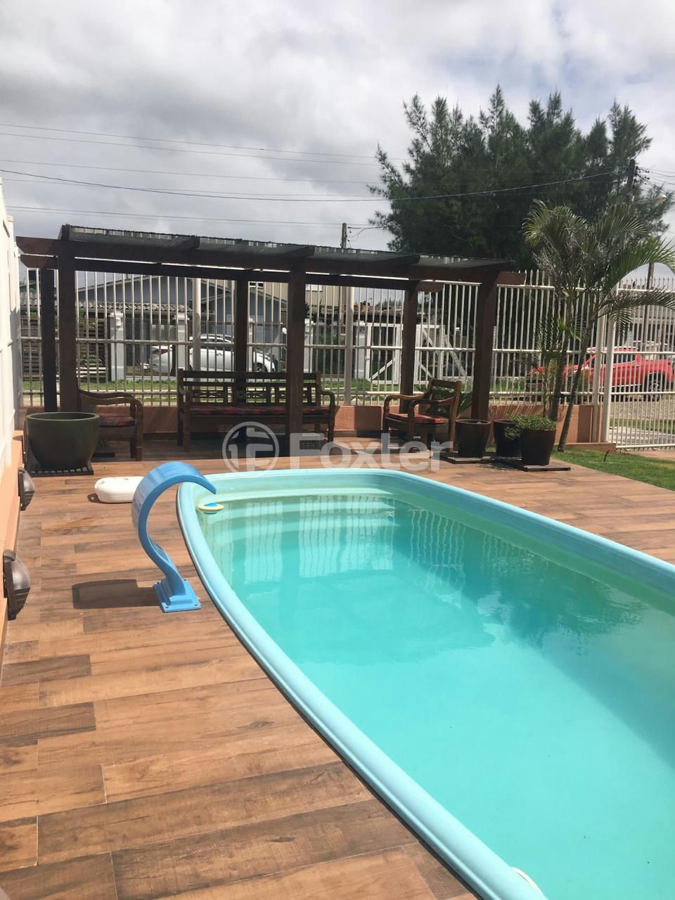 Casa à venda com 3 quartos, 290m² - Foto 2