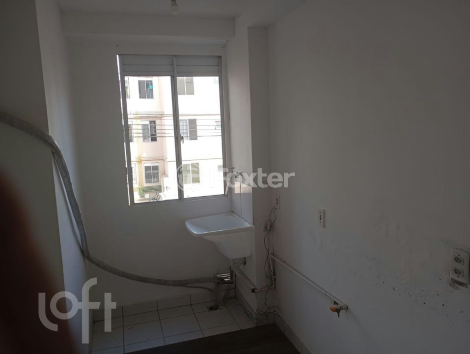 Apartamento à venda com 3 quartos, 50m² - Foto 2