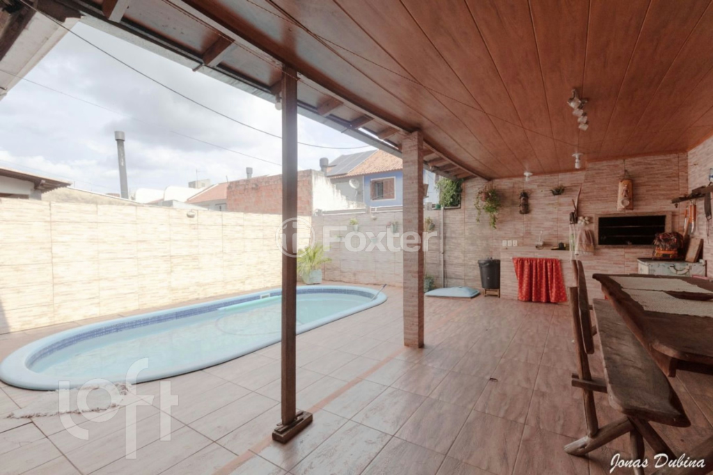 Casa à venda com 4 quartos, 200m² - Foto 26