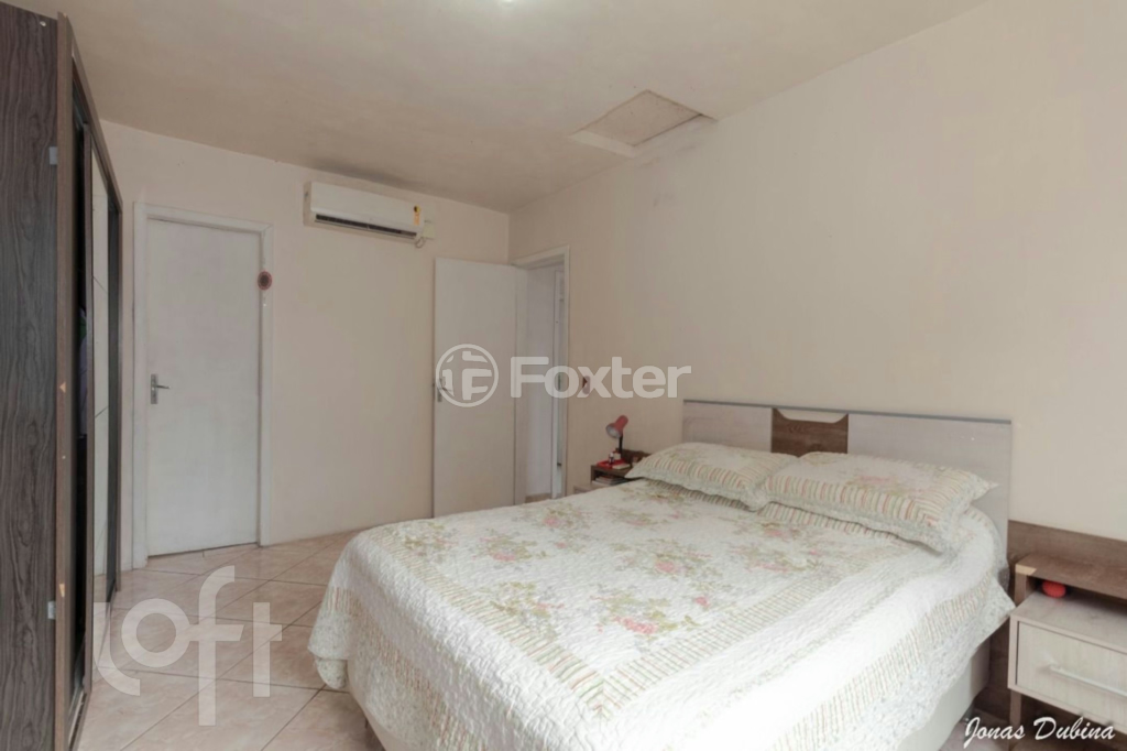 Casa à venda com 4 quartos, 200m² - Foto 15