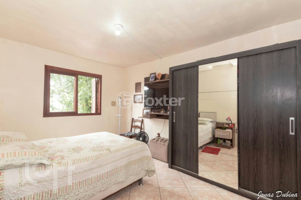 Casa à venda com 4 quartos, 200m² - Foto 13