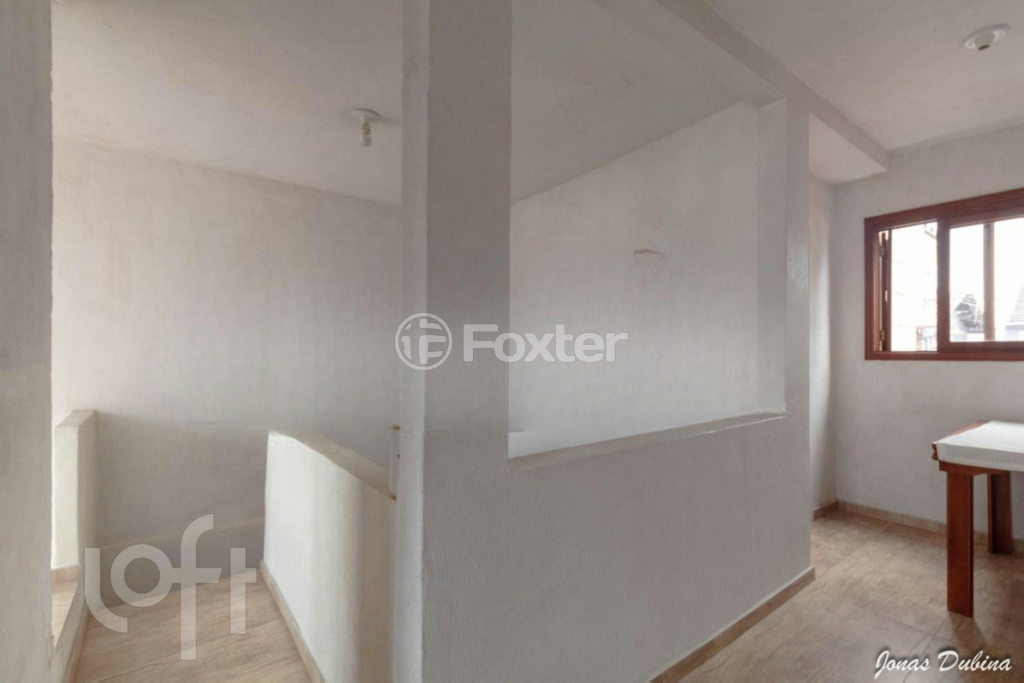 Casa à venda com 4 quartos, 200m² - Foto 23