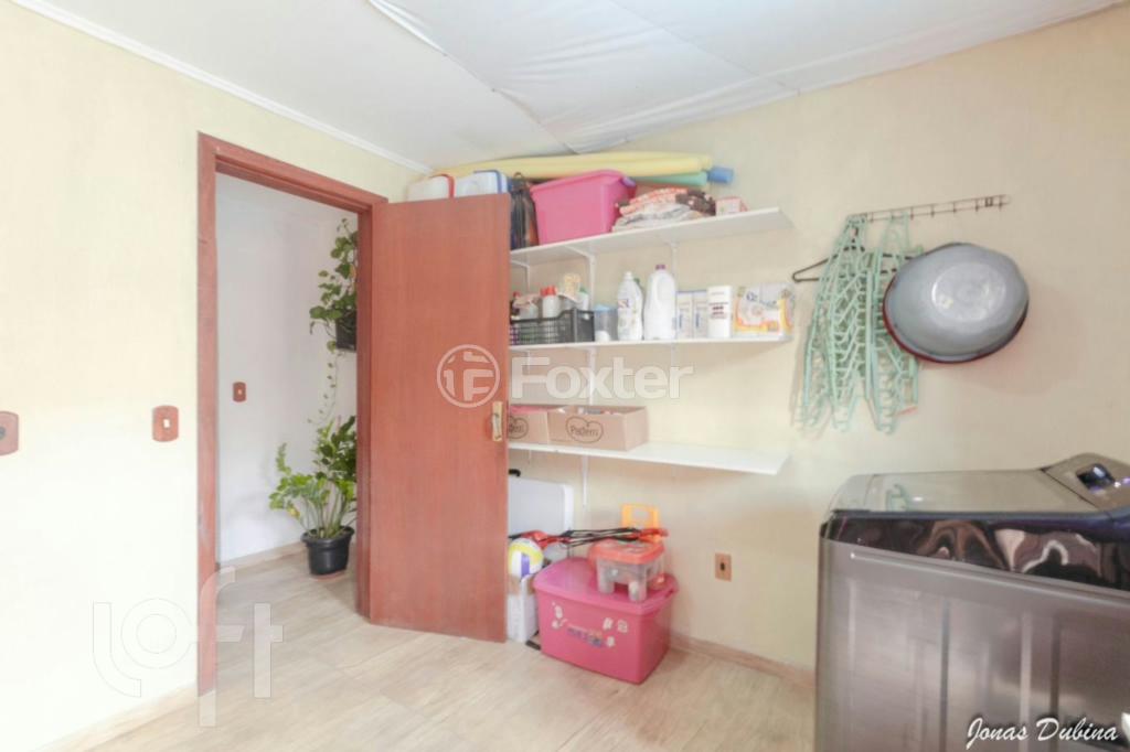 Casa à venda com 4 quartos, 200m² - Foto 10
