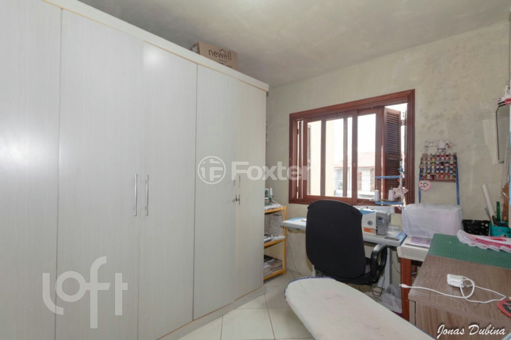 Casa à venda com 4 quartos, 200m² - Foto 25