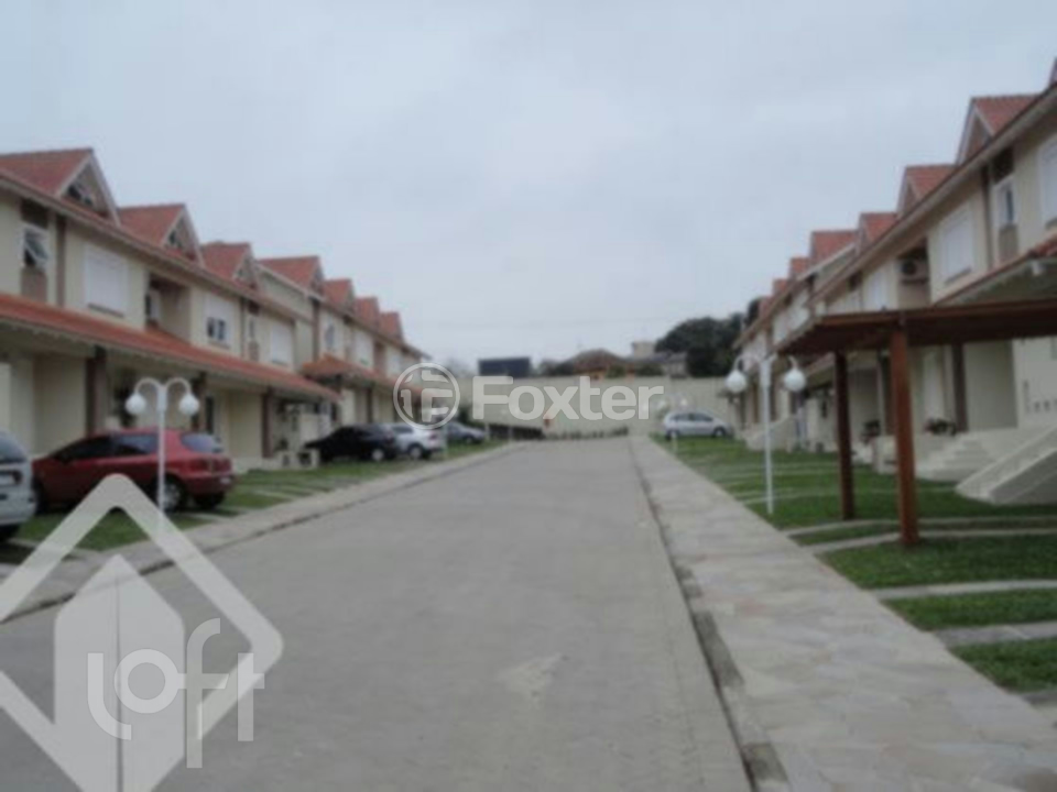 Casa de Condomínio à venda com 3 quartos, 117m² - Foto 2