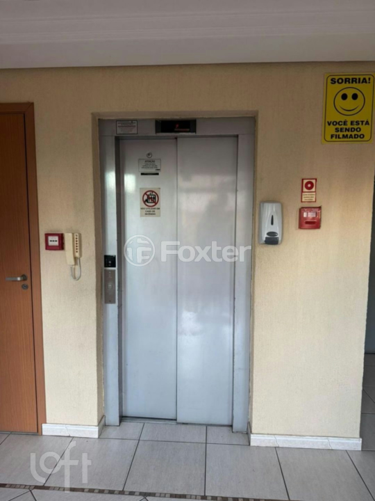 Apartamento à venda com 2 quartos, 63m² - Foto 4