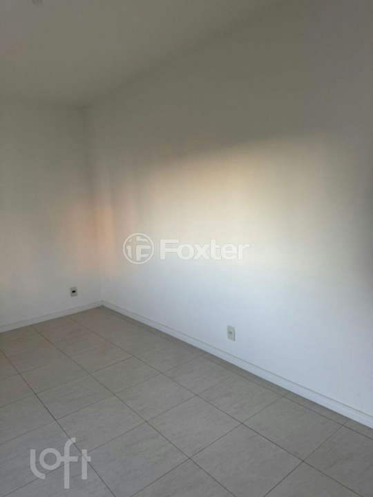 Apartamento à venda com 2 quartos, 63m² - Foto 11
