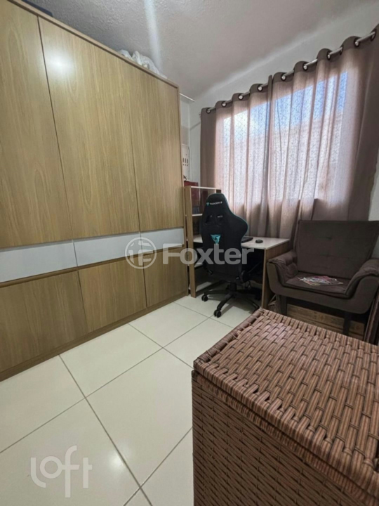 Apartamento à venda com 2 quartos, 43m² - Foto 4