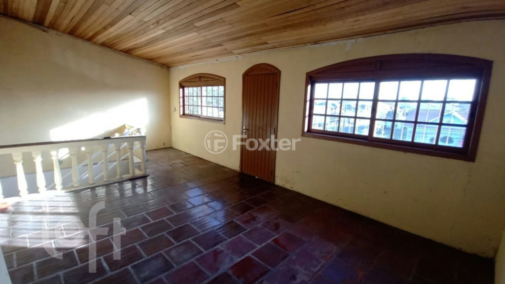 Casa à venda com 4 quartos, 220m² - Foto 5