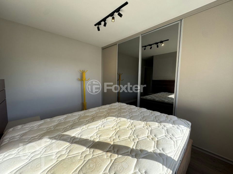 Apartamento à venda com 2 quartos, 62m² - Foto 10