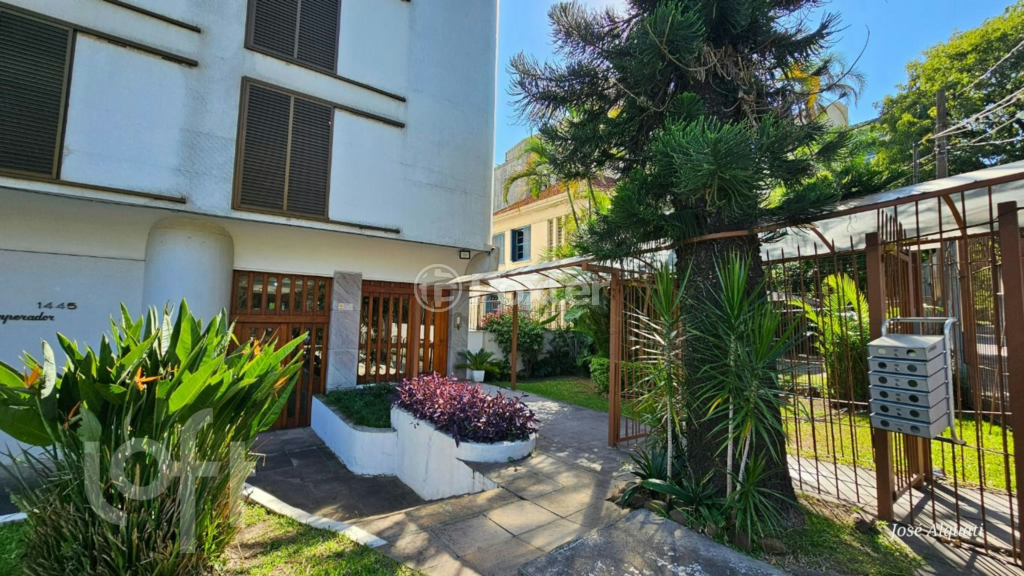 Apartamento à venda com 3 quartos, 143m² - Foto 8