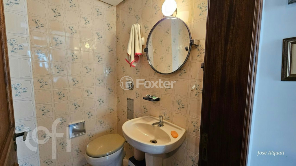 Apartamento à venda com 3 quartos, 143m² - Foto 28