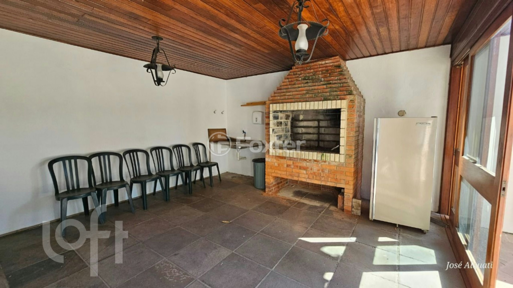 Apartamento à venda com 3 quartos, 143m² - Foto 17