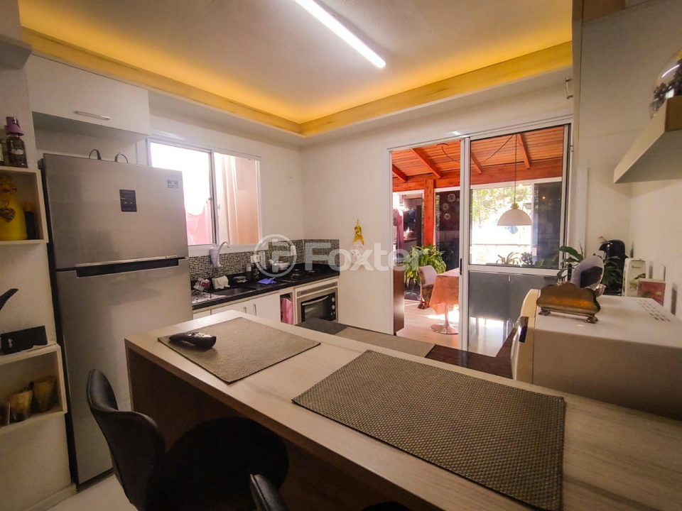 Casa de Condomínio à venda com 2 quartos, 43m² - Foto 3