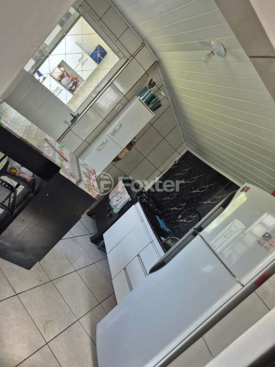 Casa à venda com 2 quartos, 300m² - Foto 9