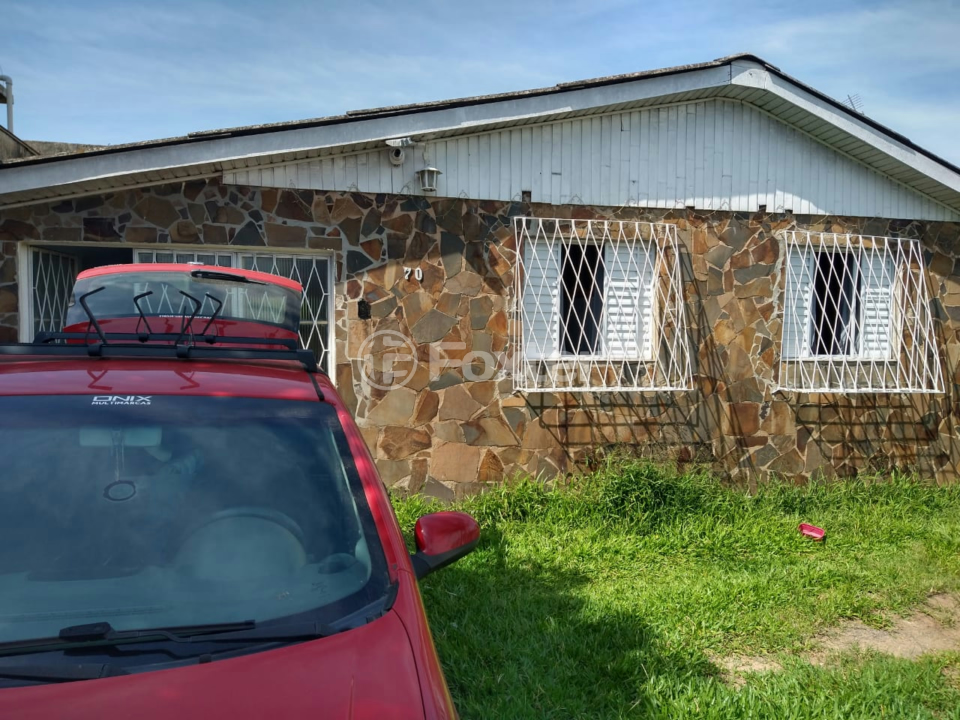 Casa à venda com 2 quartos, 300m² - Foto 1