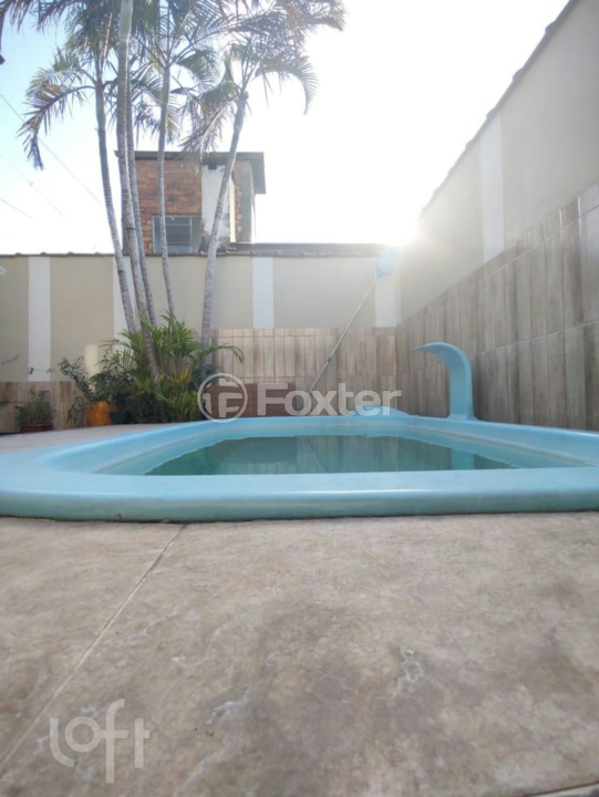 Casa à venda com 3 quartos, 200m² - Foto 22