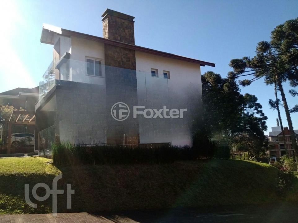 Casa à venda com 3 quartos, 207m² - Foto 4