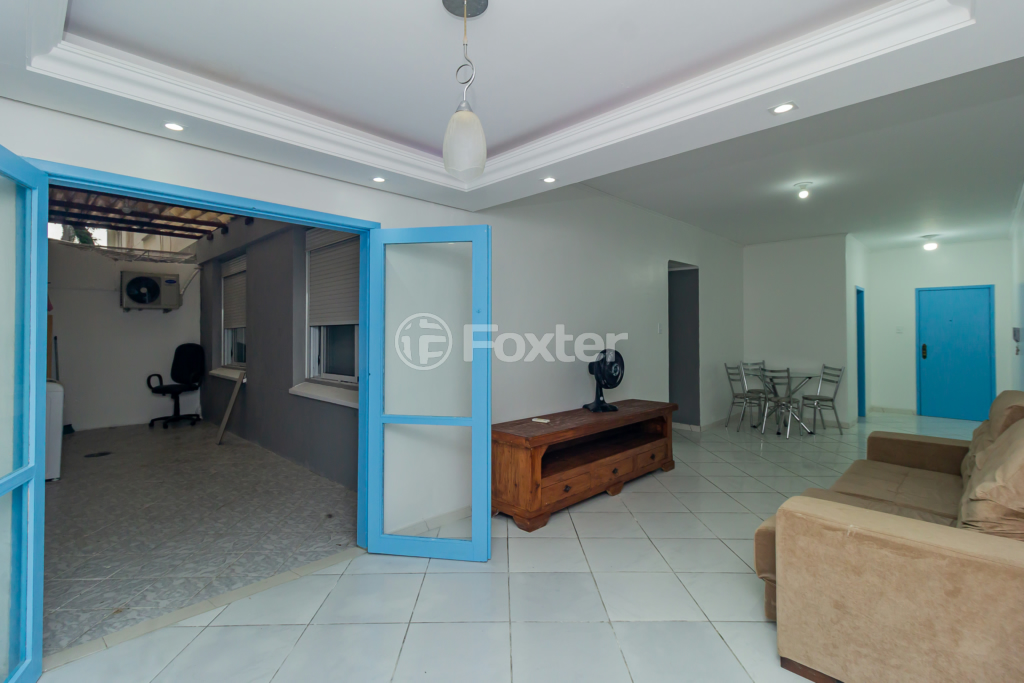 Apartamento à venda com 2 quartos, 70m² - Foto 1