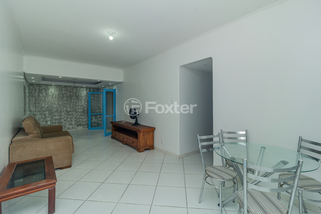 Apartamento à venda com 2 quartos, 70m² - Foto 3