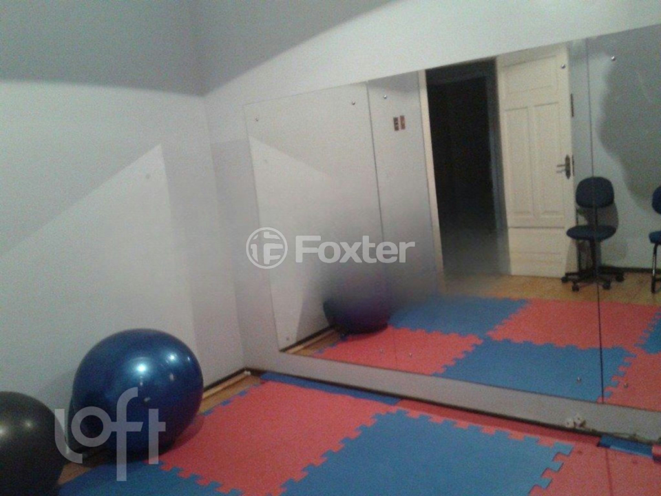 Casa à venda com 3 quartos, 107m² - Foto 4