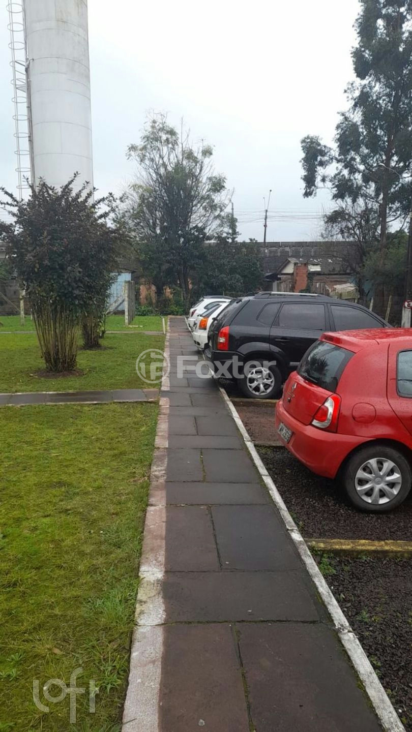 Apartamento à venda com 2 quartos, 42m² - Foto 18