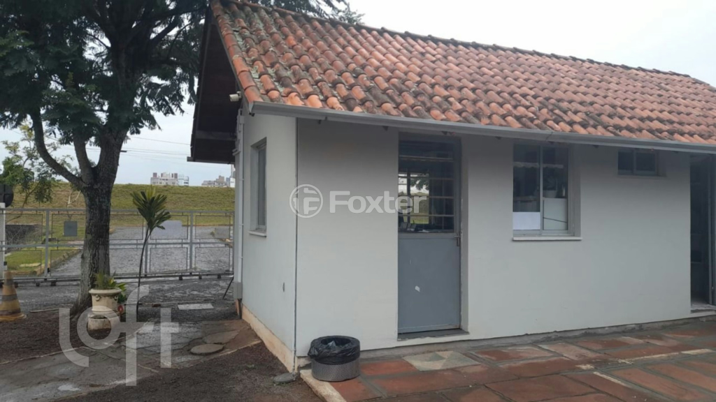 Apartamento à venda com 2 quartos, 42m² - Foto 14