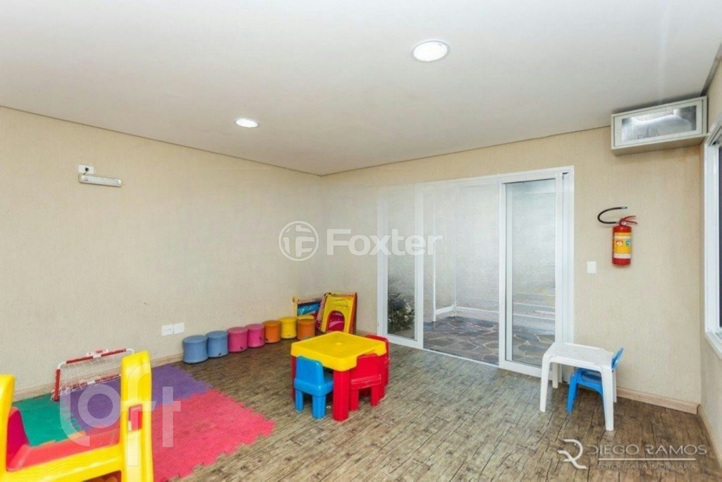 Apartamento à venda com 3 quartos, 66m² - Foto 16