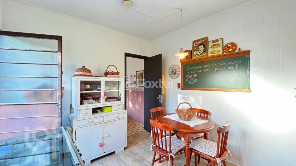 Casa à venda com 3 quartos, 135m² - Foto 11