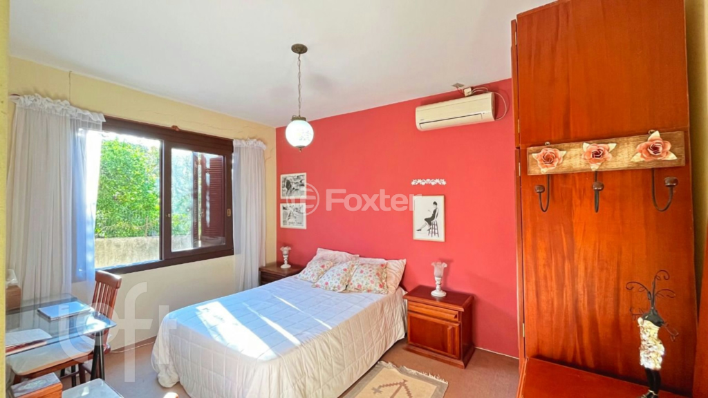 Casa à venda com 3 quartos, 135m² - Foto 2
