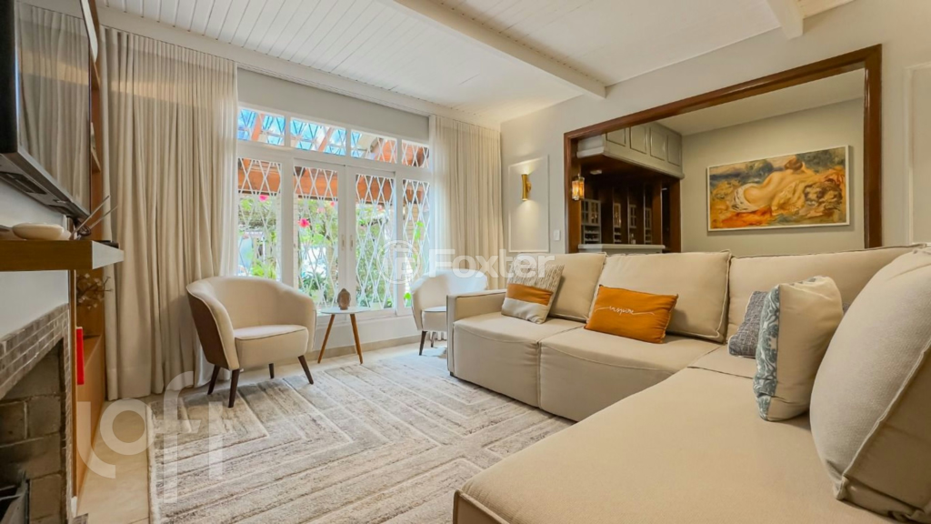 Casa à venda com 6 quartos, 350m² - Foto 3