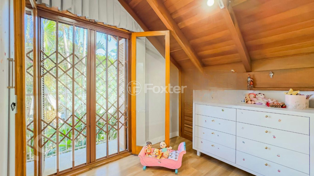 Casa à venda com 6 quartos, 350m² - Foto 36