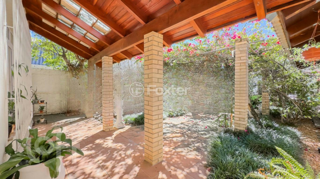 Casa à venda com 6 quartos, 350m² - Foto 69