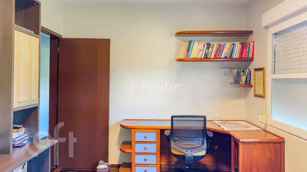 Casa à venda com 6 quartos, 350m² - Foto 27