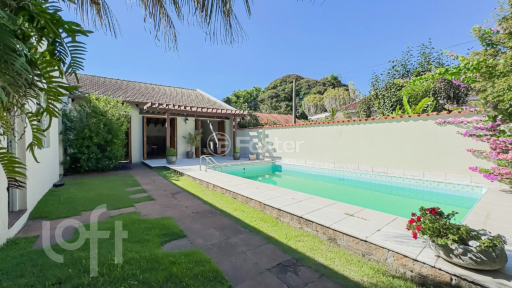 Casa à venda com 6 quartos, 350m² - Foto 58