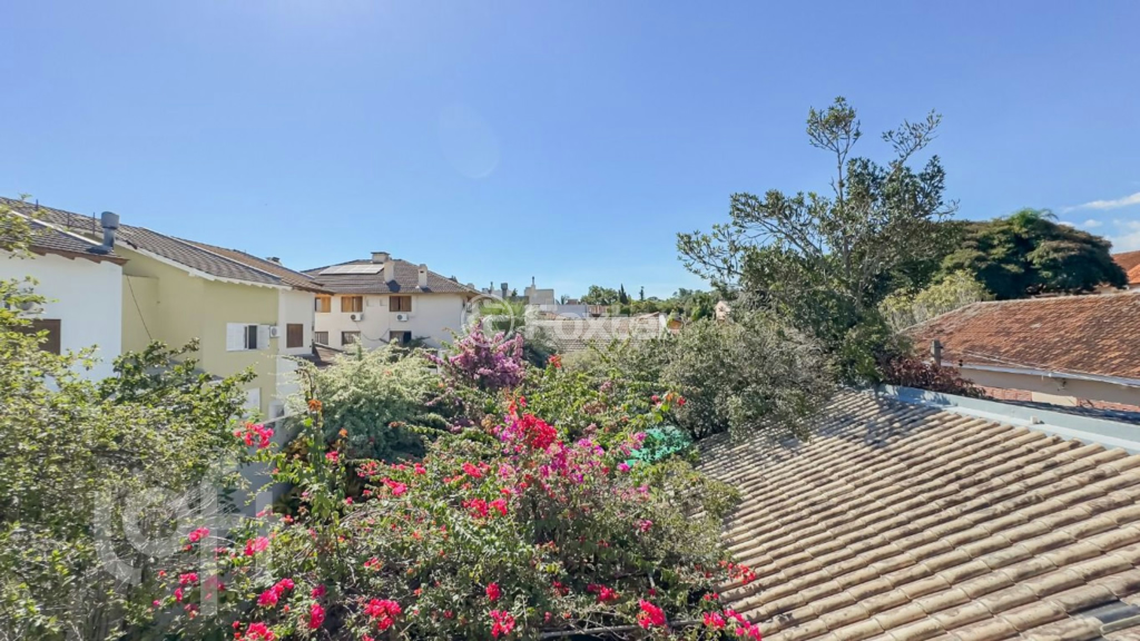 Casa à venda com 6 quartos, 350m² - Foto 54