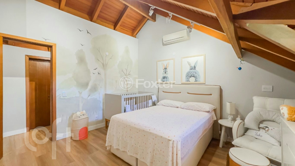 Casa à venda com 6 quartos, 350m² - Foto 45