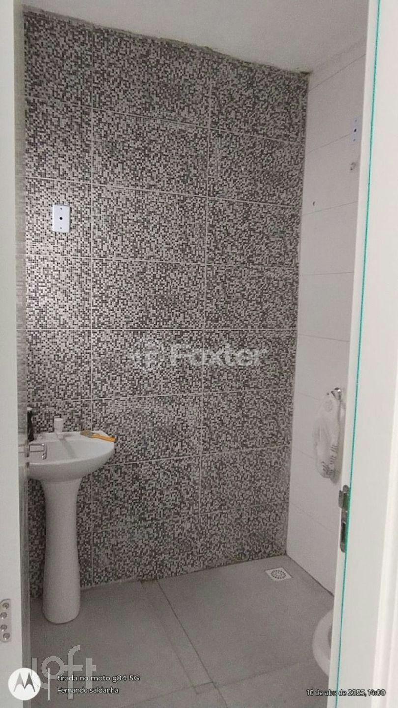 Casa à venda com 2 quartos, 56m² - Foto 15