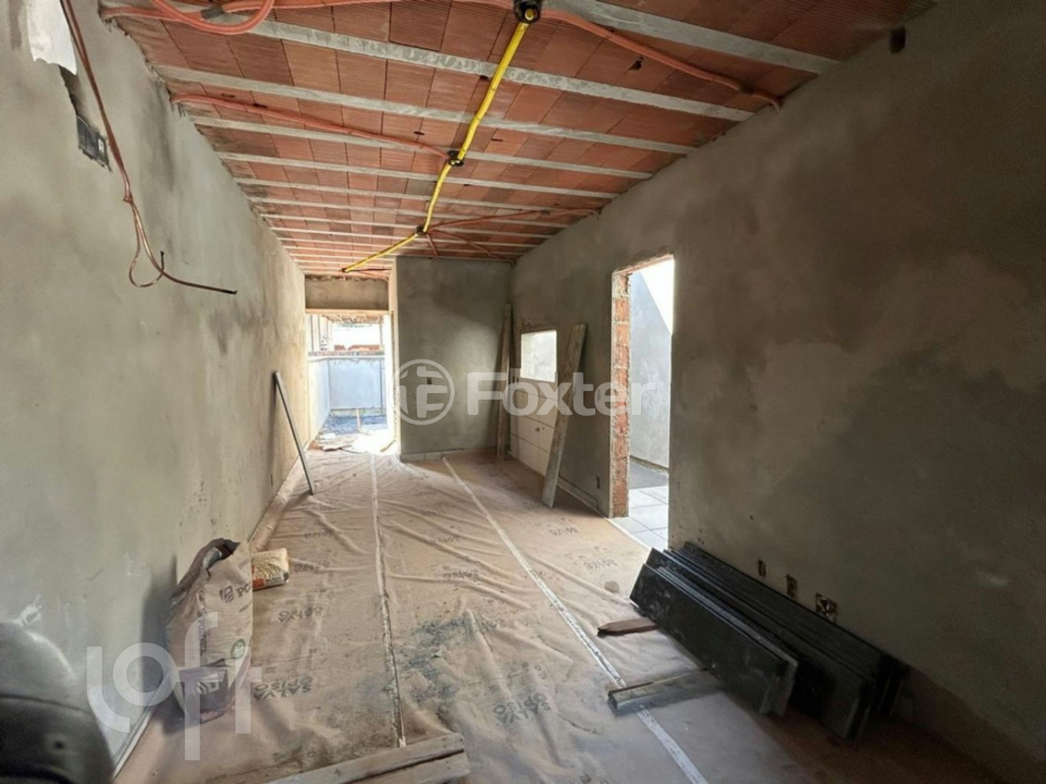 Casa à venda com 2 quartos, 43m² - Foto 12