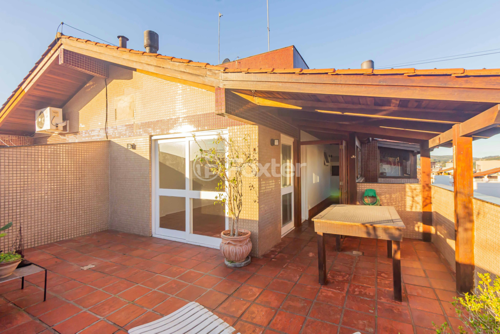 Cobertura à venda com 3 quartos, 138m² - Foto 1